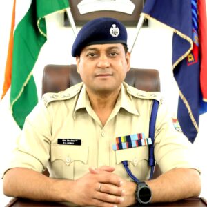 भूमि धोखाघडी में वांछित चल रहे 20 हजार के ईनामी अभियुक्त सहित 02 अभियुक्तों को दून पुलिस ने किया गिरफ्तार 