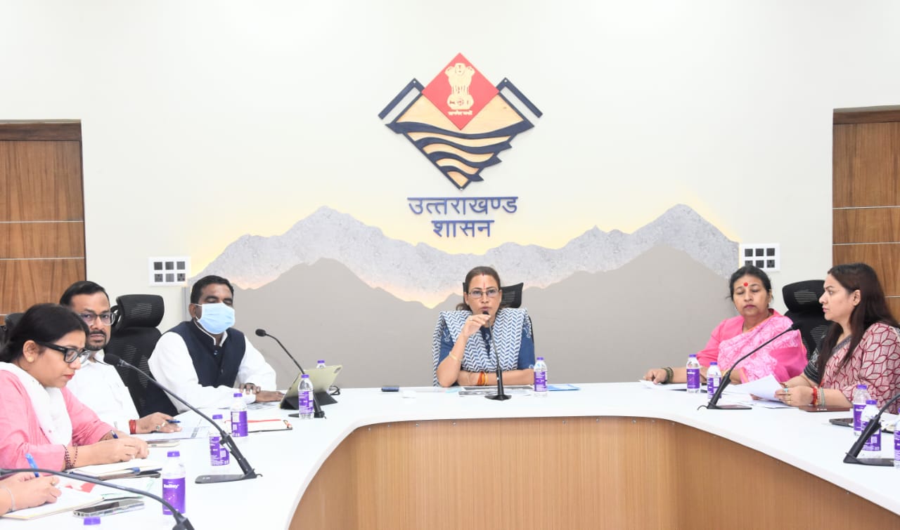 प्रधानमंत्री के जन्मदिवस पर होंगे विभिन्न कार्यक्रम आयोजित, विभागीय स्तर पर उत्कृष्ट कार्य करने वाली आंगनबाड़ी कार्यकर्ताओं को भी किया जाएगा सम्मानित-रेखा आर्या